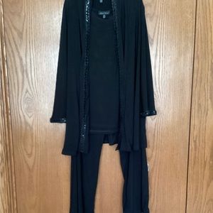 Slinky Brand 3 piece pants set size L